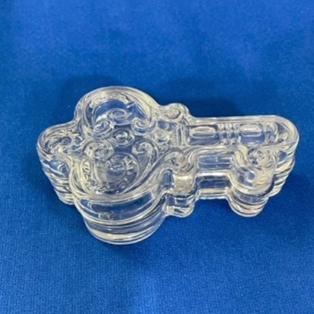 Studio Silversmiths Key Cut Crystal Jewelry Trinket Storage Box